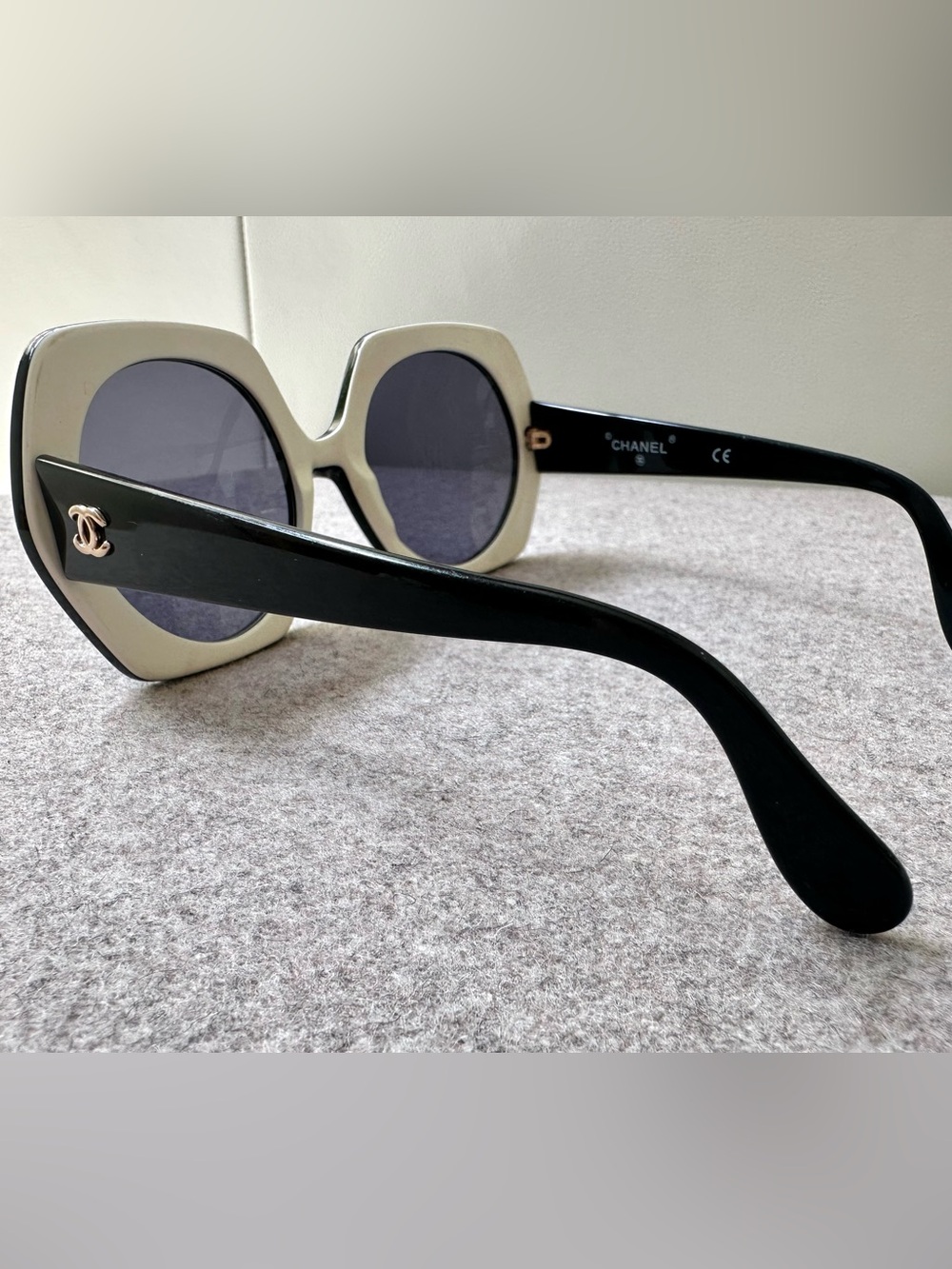 CHANEL authentic VTG 1990s 08849 oversized hexagon black+white sunglasses - Picture 5 of 13